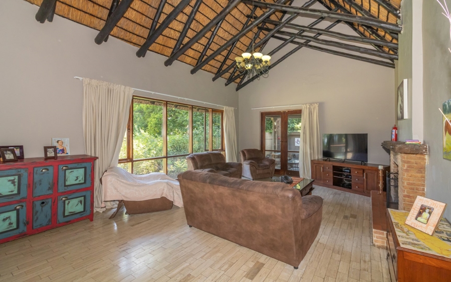 6 Bedroom Property for Sale in Panorama Free State